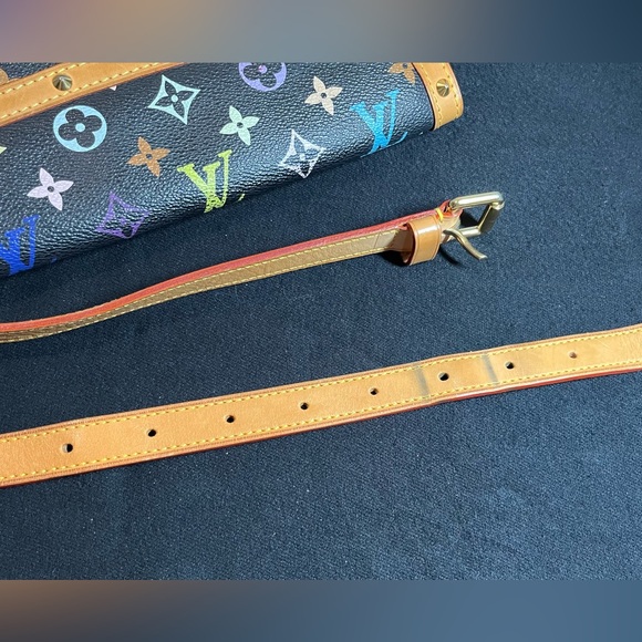 ✨Louis Vuitton✨ Vintage Limited Edition LV Murakami Sologne Saddle Bag Black EUC - Picture 14 of 16